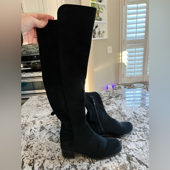 NEW! Stuart Weitzman suede black knee high boots - Picture 2 of 9